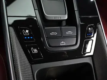 2023 Porsche 911 с пробегом 16 804 км