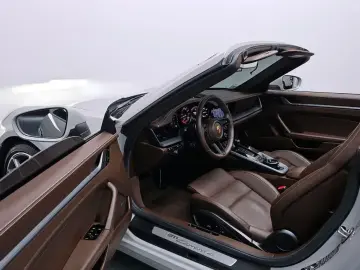 2021 Porsche 911 с пробегом 48 843 км