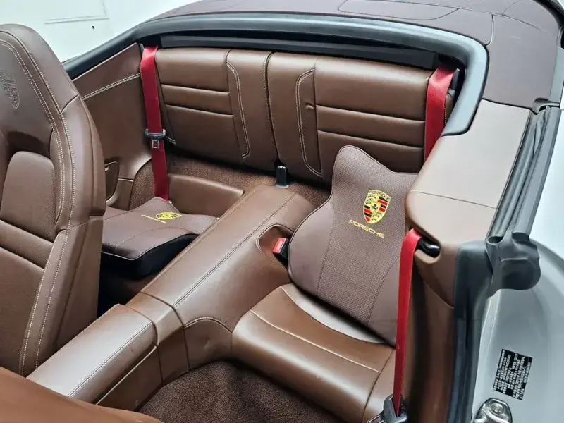 2021 Porsche 911 с пробегом 48 843 км