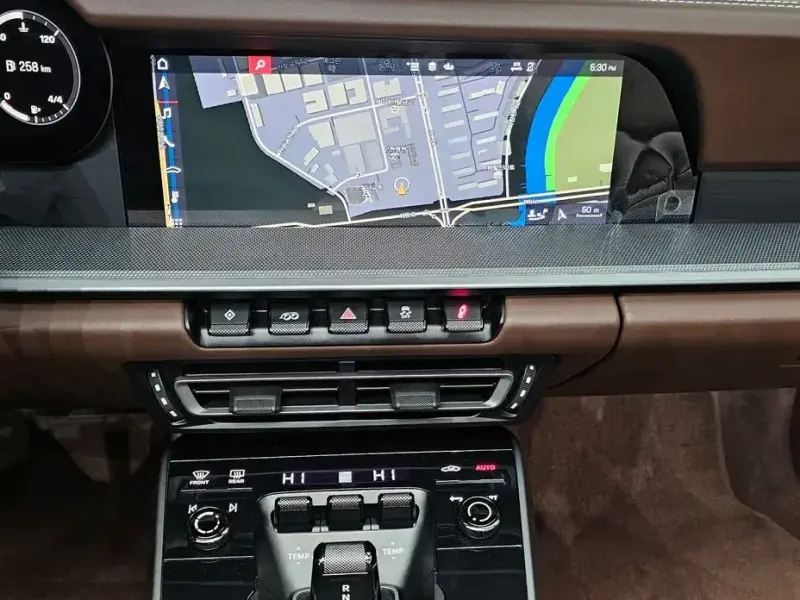 2021 Porsche 911 с пробегом 48 843 км