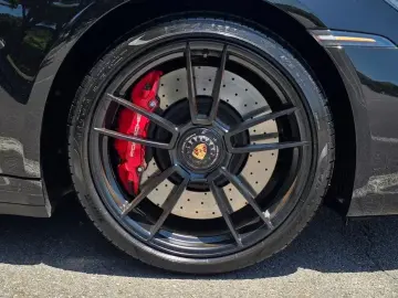 2022 Porsche 911 с пробегом 6 300 км