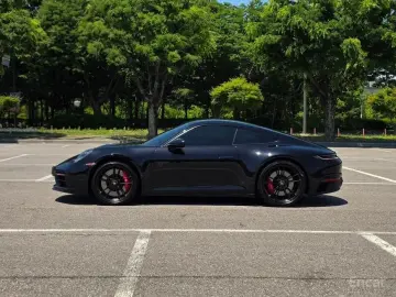 2022 Porsche 911 с пробегом 6 300 км