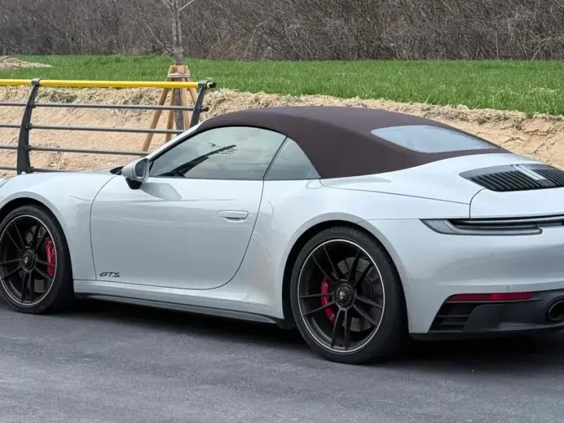 2024 Porsche 911 с пробегом 29 700 км