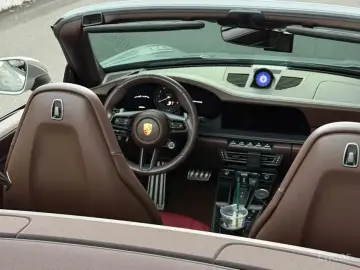 2024 Porsche 911 с пробегом 29 700 км