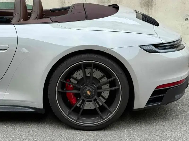 2024 Porsche 911 с пробегом 29 700 км