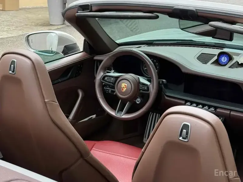 2024 Porsche 911 с пробегом 29 700 км