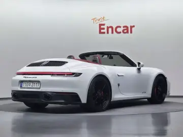 2022 Porsche 911 с пробегом 10 470 км