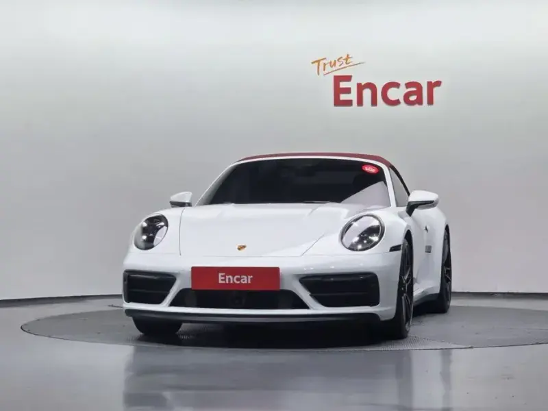 2022 Porsche 911 с пробегом 10 470 км