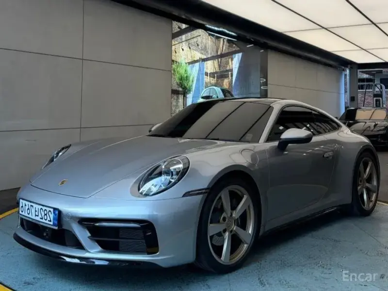 2024 Porsche 911 с пробегом 5 500 км