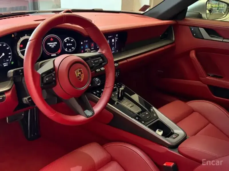 2024 Porsche 911 с пробегом 5 500 км