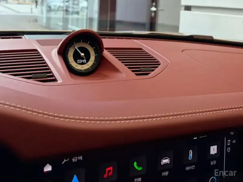 2024 Porsche 911 с пробегом 5 500 км
