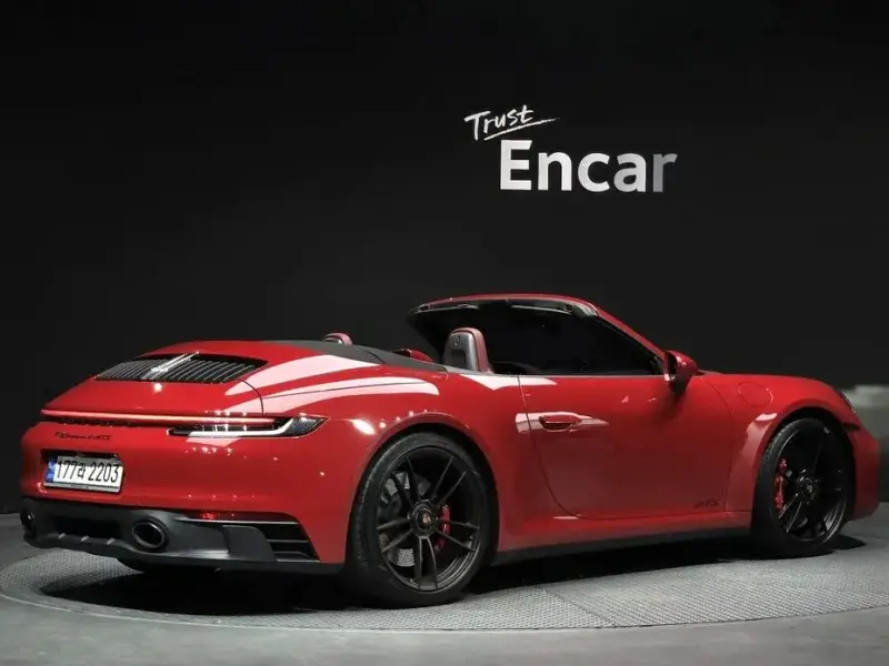 2022 Porsche 911 с пробегом 23 061 км