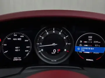 2020 Porsche 911 с пробегом 27 841 км