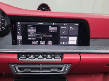 2020 Porsche 911 с пробегом 27 841 км