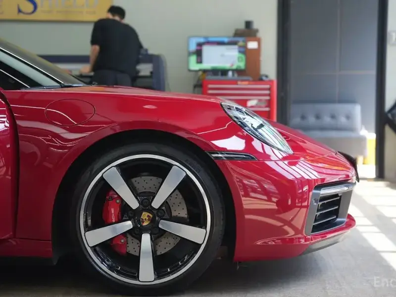 2020 Porsche 911 с пробегом 28 000 км