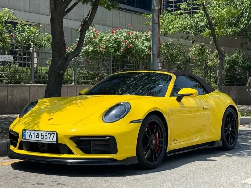 2023 Porsche 911 с пробегом 19 560 км