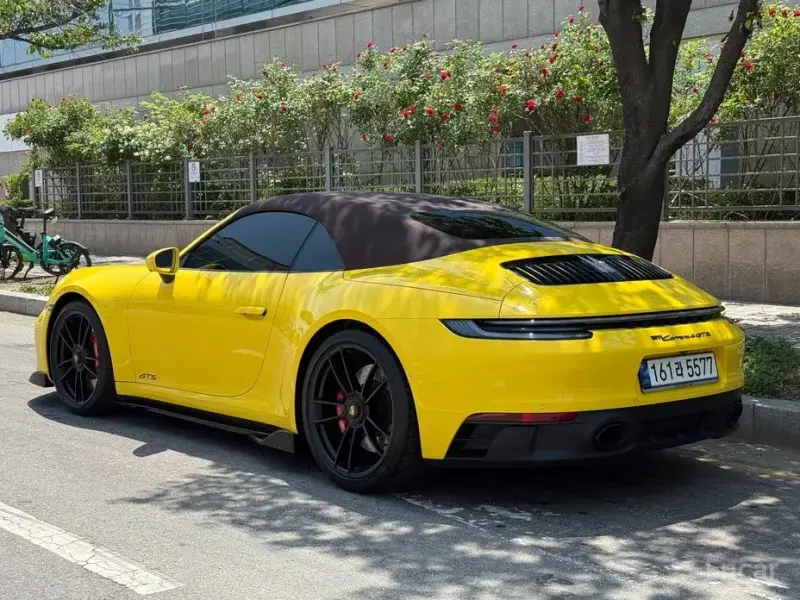 2023 Porsche 911 с пробегом 19 560 км