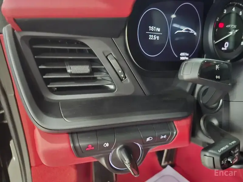 2023 Porsche 911 с пробегом 14 267 км