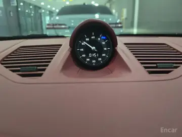 2023 Porsche 911 с пробегом 14 267 км