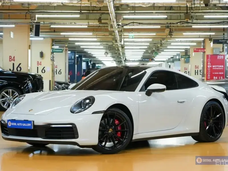 2020 Porsche 911 с пробегом 41 700 км