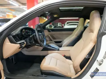 2020 Porsche 911 с пробегом 41 700 км