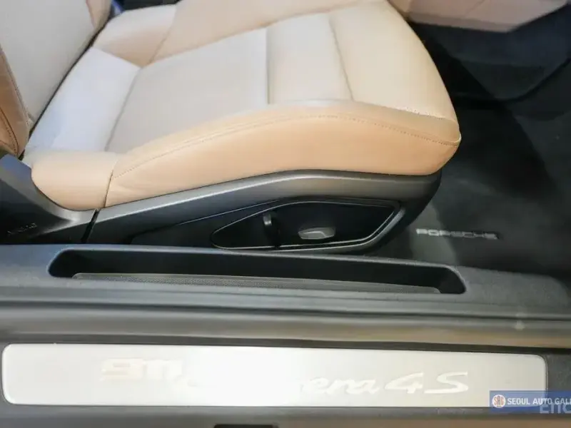 2020 Porsche 911 с пробегом 41 700 км