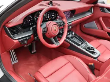 2023 Porsche 911 с пробегом 16 470 км