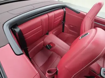 2021 Porsche 911 с пробегом 12 466 км