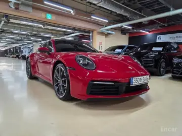 2021 Porsche 911 с пробегом 28 900 км