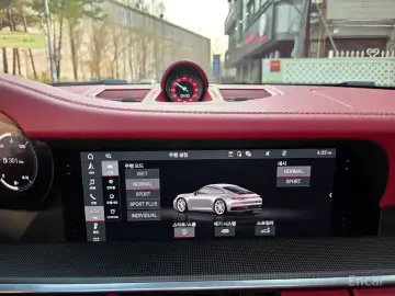2021 Porsche 911 с пробегом 54 500 км