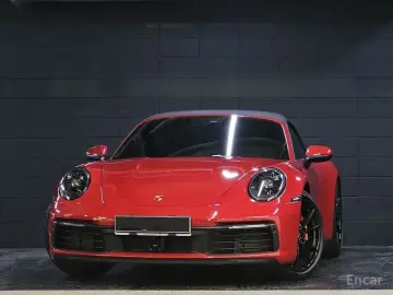 2021 Porsche 911 с пробегом 15 200 км