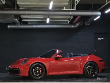 2021 Porsche 911 с пробегом 15 200 км