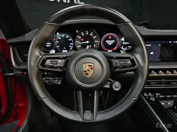 2021 Porsche 911 с пробегом 15 200 км
