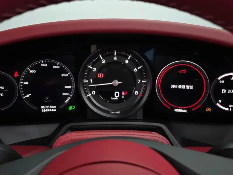 2021 Porsche 911 с пробегом 16 474 км