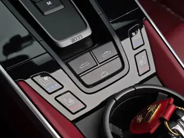 2021 Porsche 911 с пробегом 16 474 км