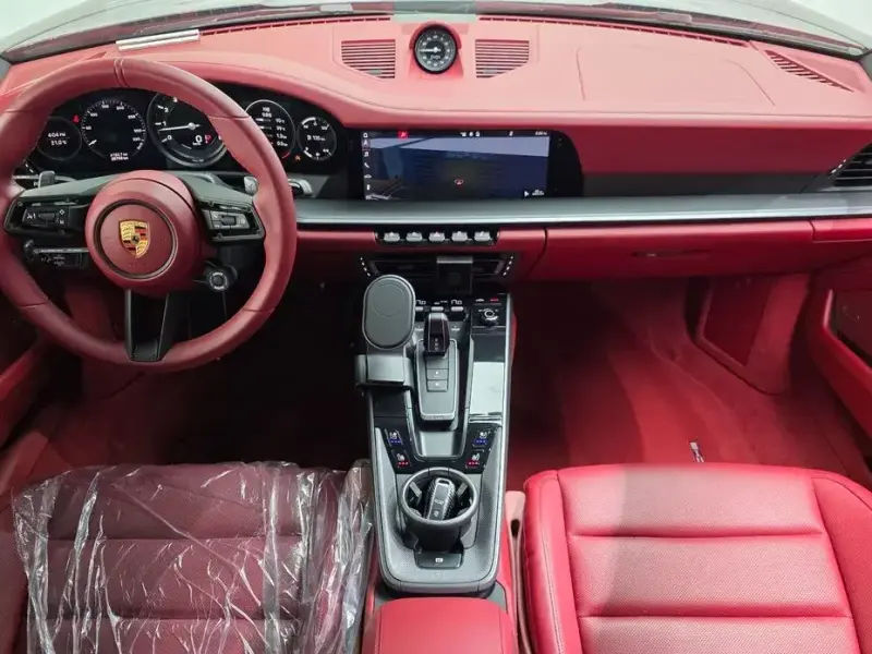 2020 Porsche 911 с пробегом 25 750 км