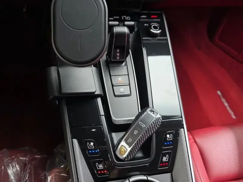 2020 Porsche 911 с пробегом 25 750 км