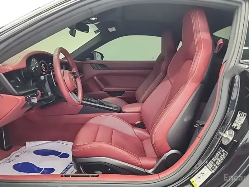2024 Porsche 911 с пробегом 25 186 км