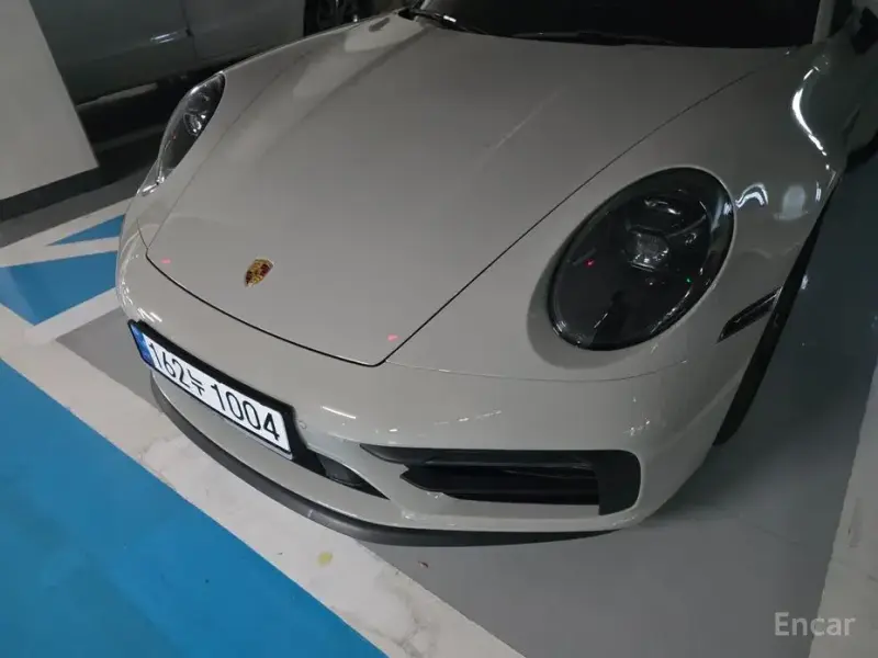 2023 Porsche 911 с пробегом 5 300 км