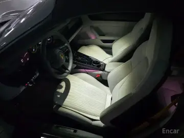 2023 Porsche 911 с пробегом 5 300 км