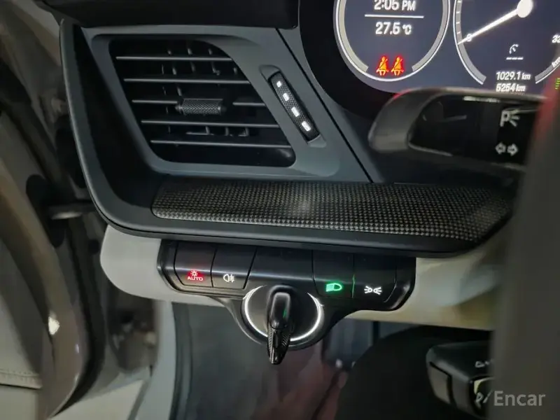2023 Porsche 911 с пробегом 5 300 км