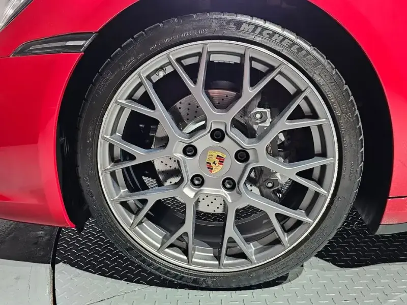 2020 Porsche 911 с пробегом 27 027 км