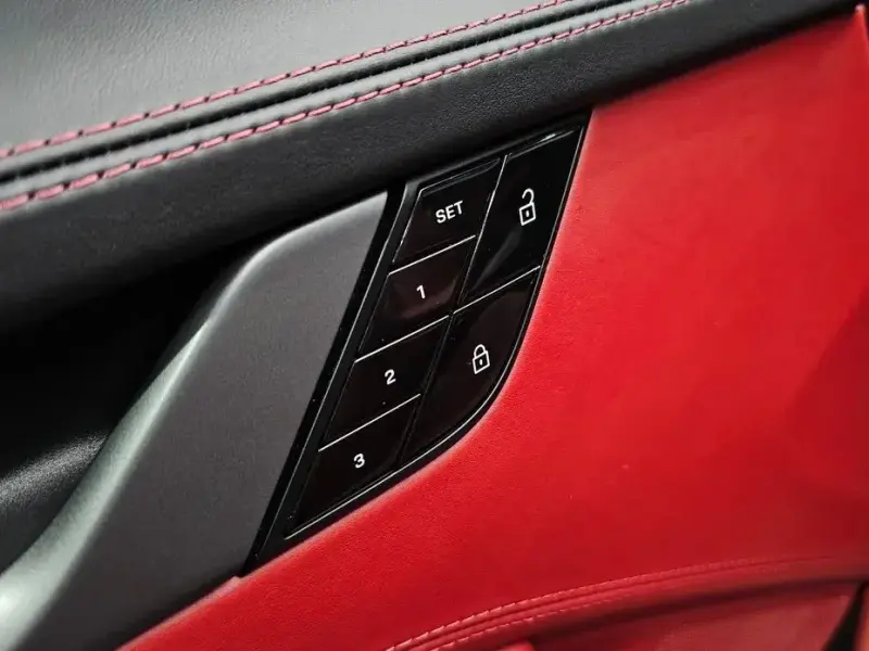 2020 Porsche 911 с пробегом 27 027 км