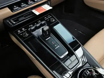 2022 Porsche 911 с пробегом 30 424 км