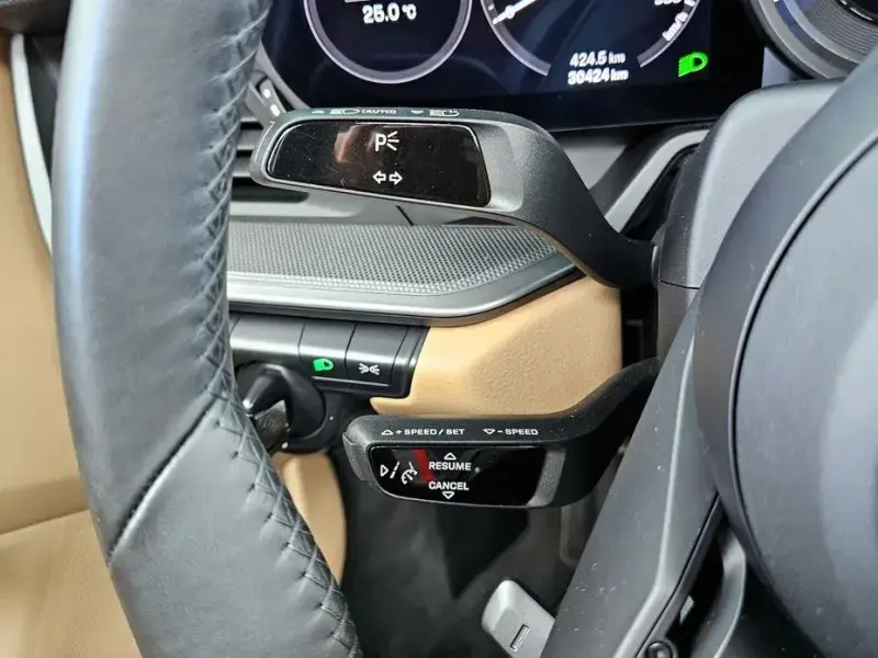 2022 Porsche 911 с пробегом 30 424 км