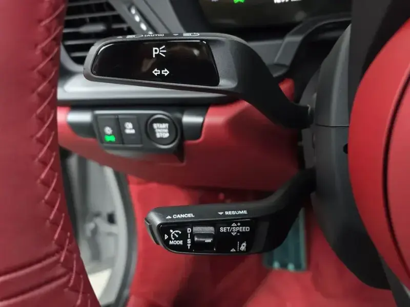 2025 Porsche 911 с пробегом 1 299 км