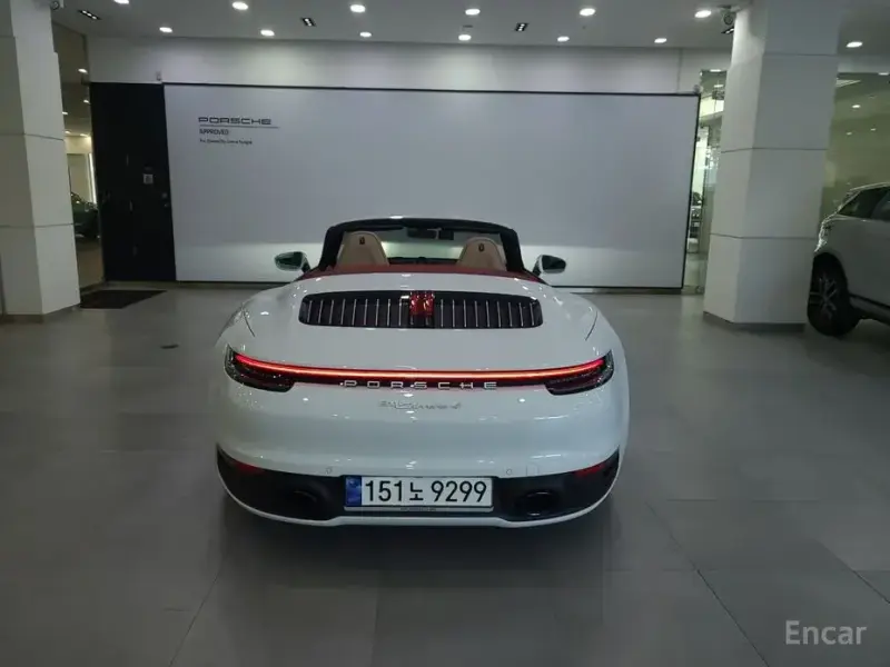 2024 Porsche 911 с пробегом 7 200 км