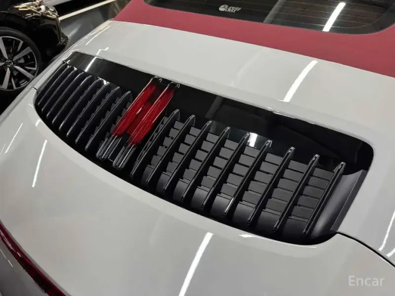 2024 Porsche 911 с пробегом 5 200 км