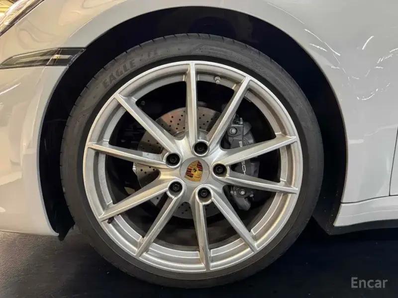 2024 Porsche 911 с пробегом 5 200 км