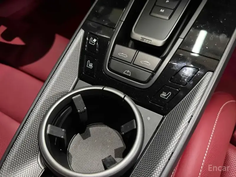 2024 Porsche 911 с пробегом 5 200 км